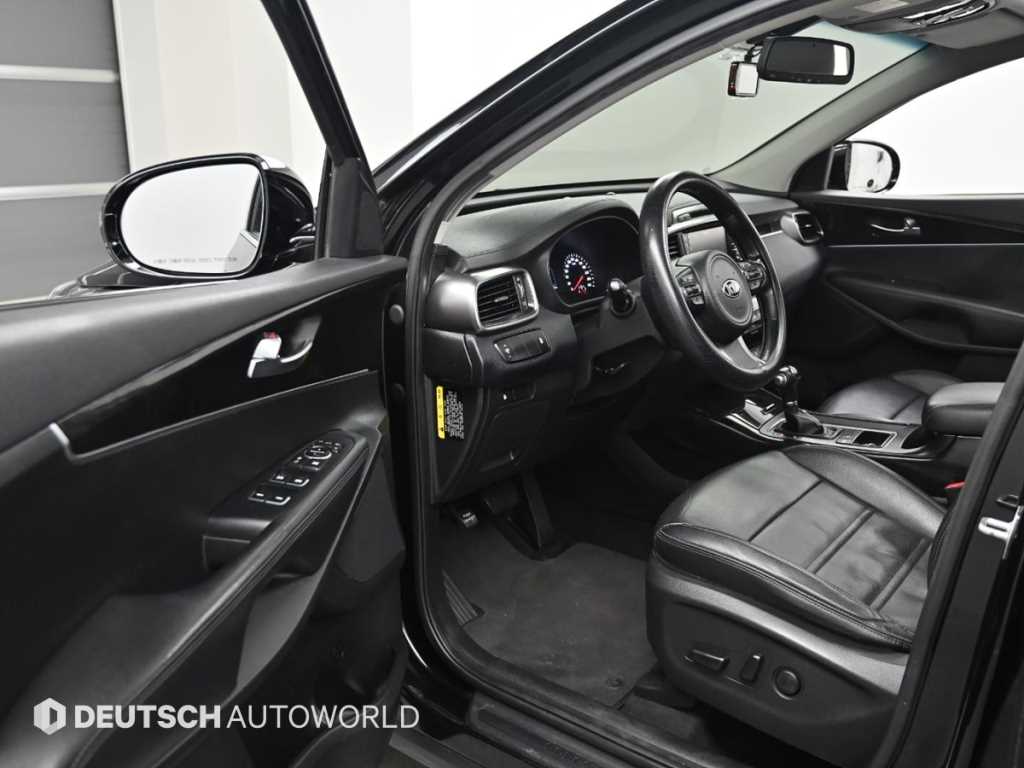 KIA Sorento - Vista 11