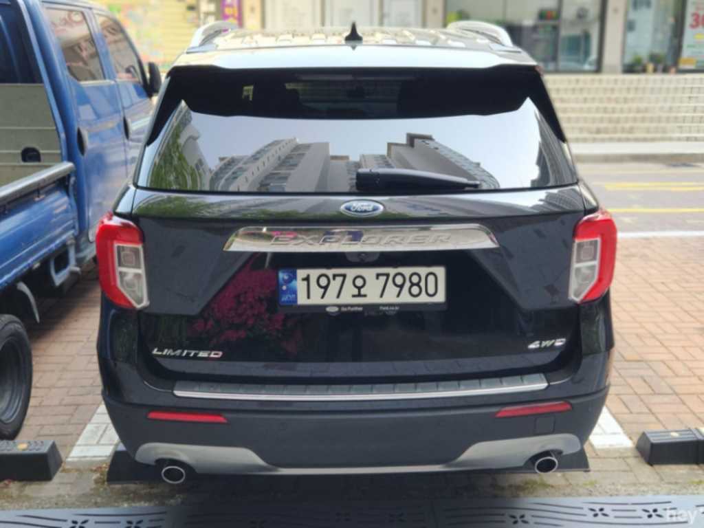 Ford Explorer - Vista 2