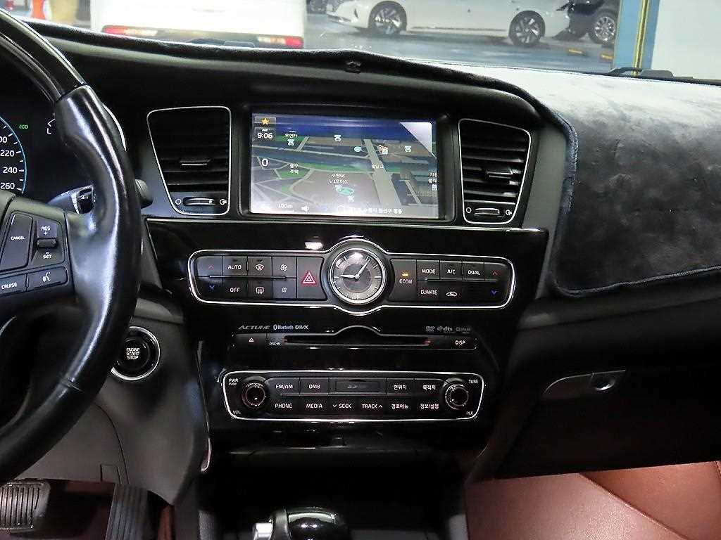 KIA K7 - Vista 11