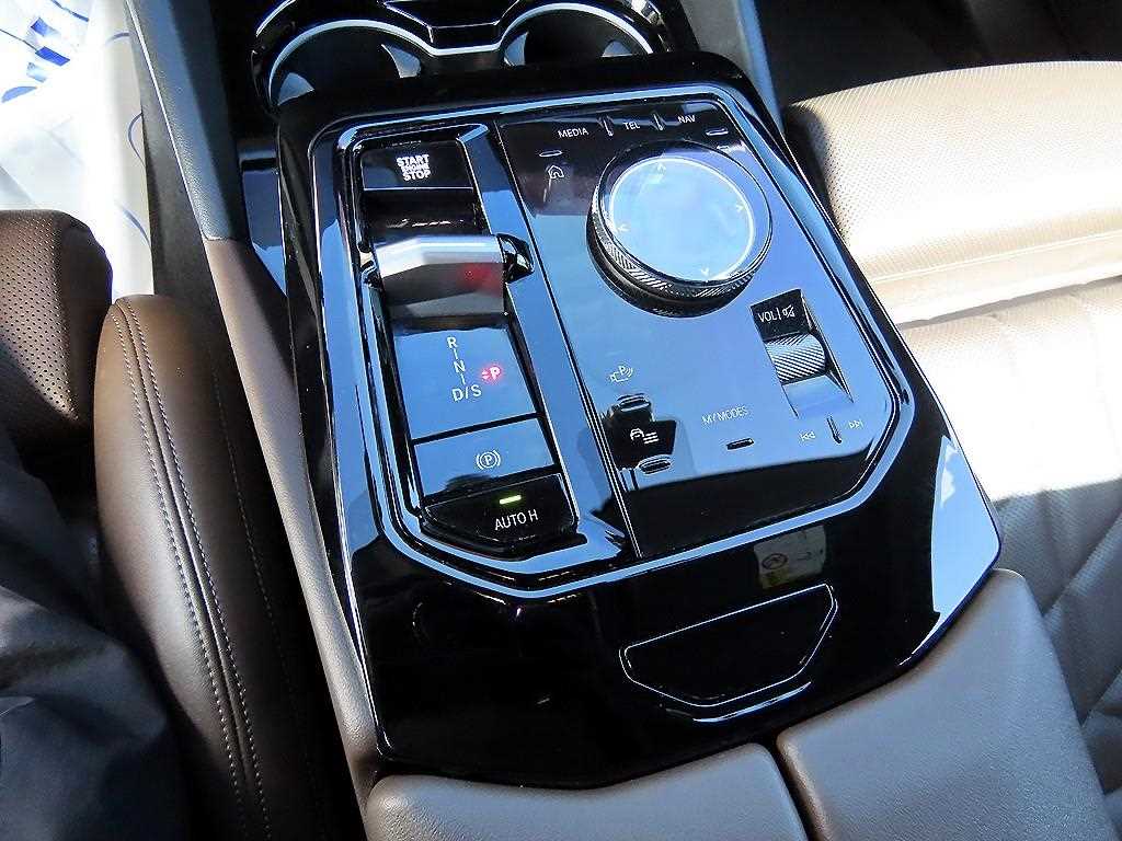 BMW 5 Series - Vista 11