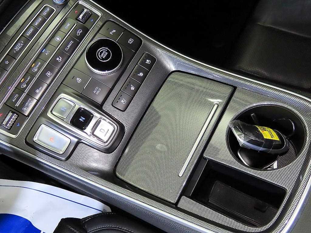 HYUNDAI Santa Fe - Vista 12