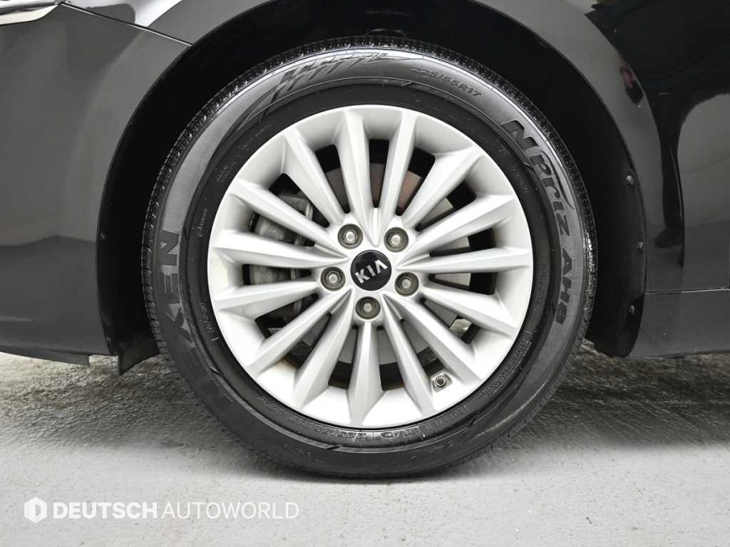 KIA K7 - Vista 5