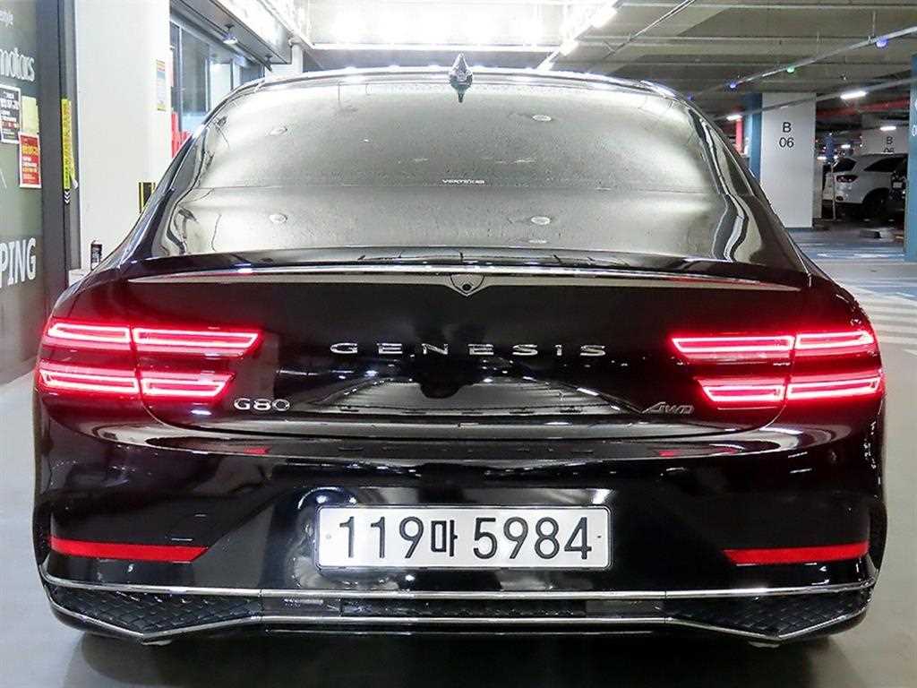 Genesis G80 - Vista 5