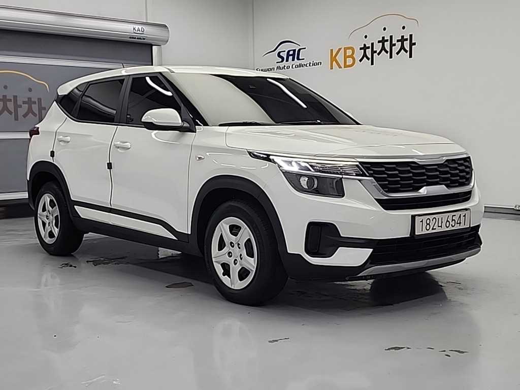 KIA Seltos - Vista 4