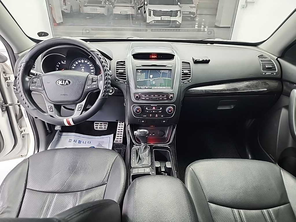 KIA Sorento - Vista 7