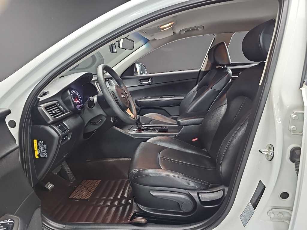 KIA K5 - Vista 11