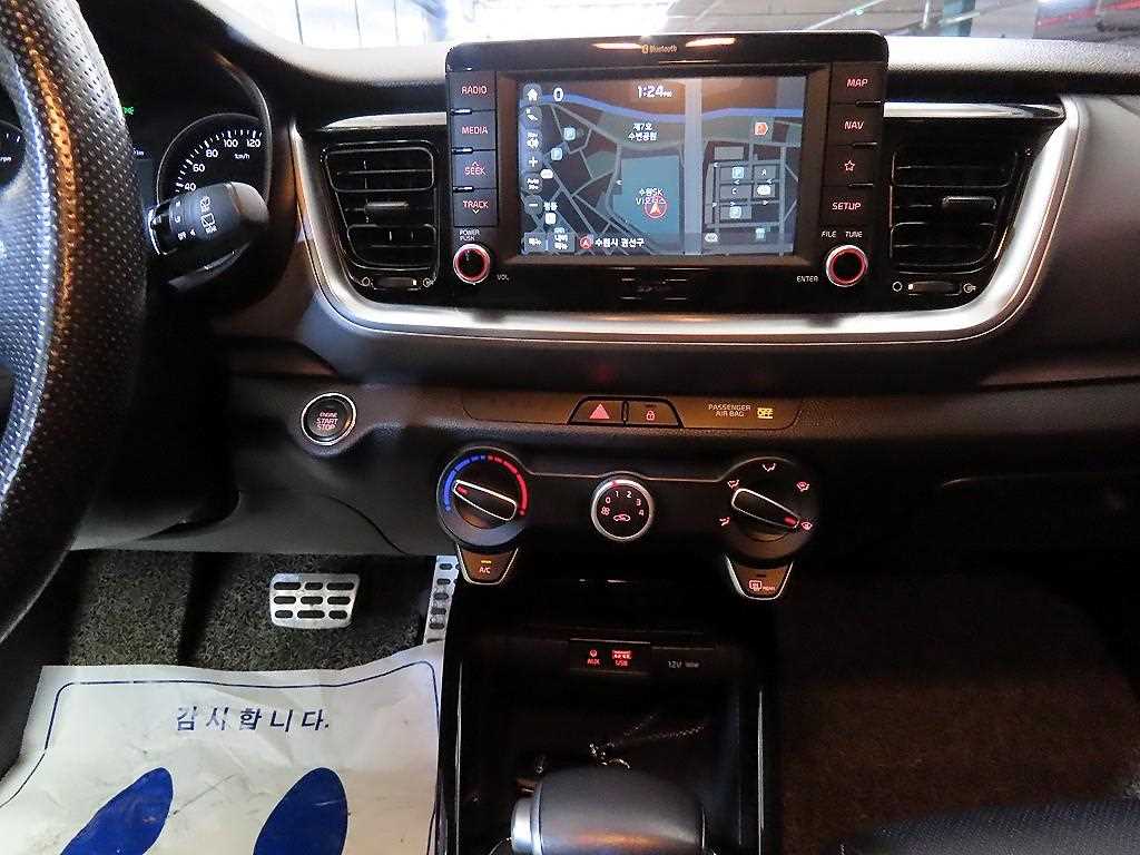 KIA Stonic - Vista 11