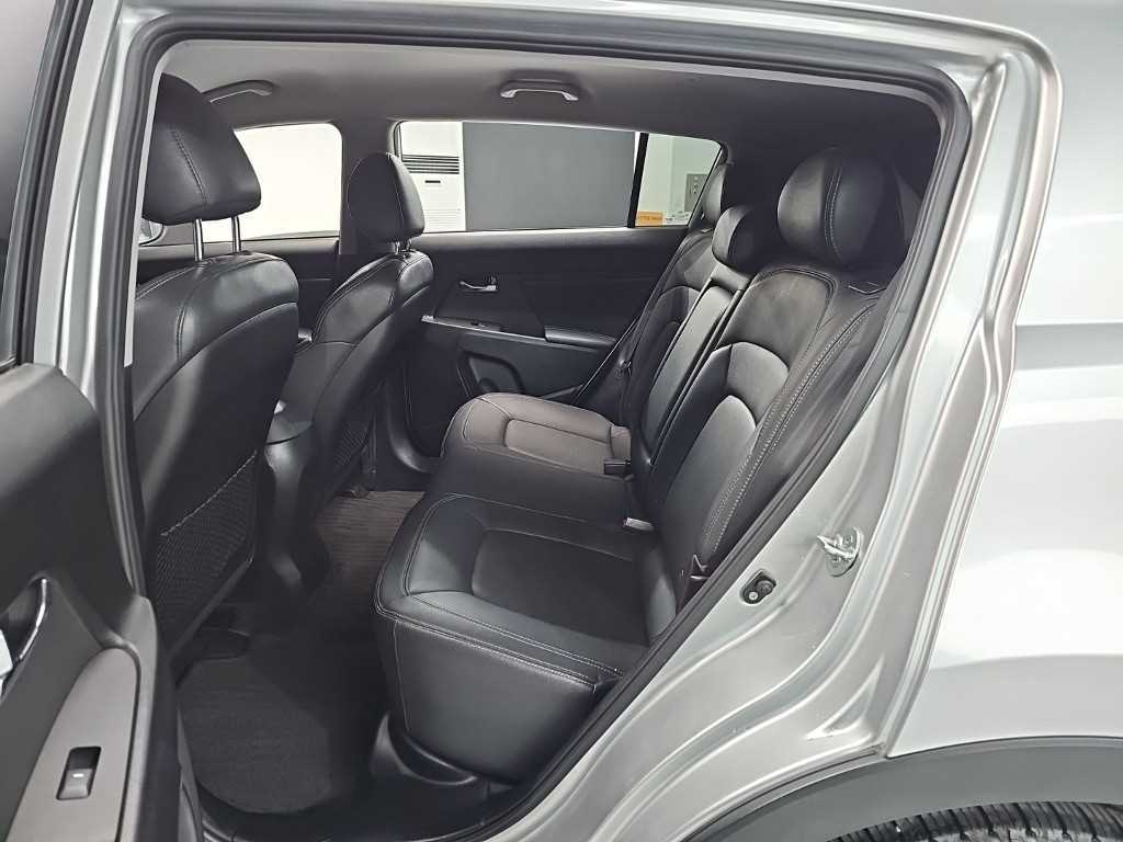 KIA Sportage - Vista 12