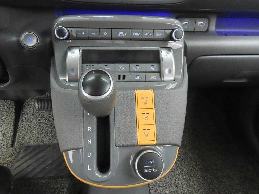 HYUNDAI Casper - Vista 12