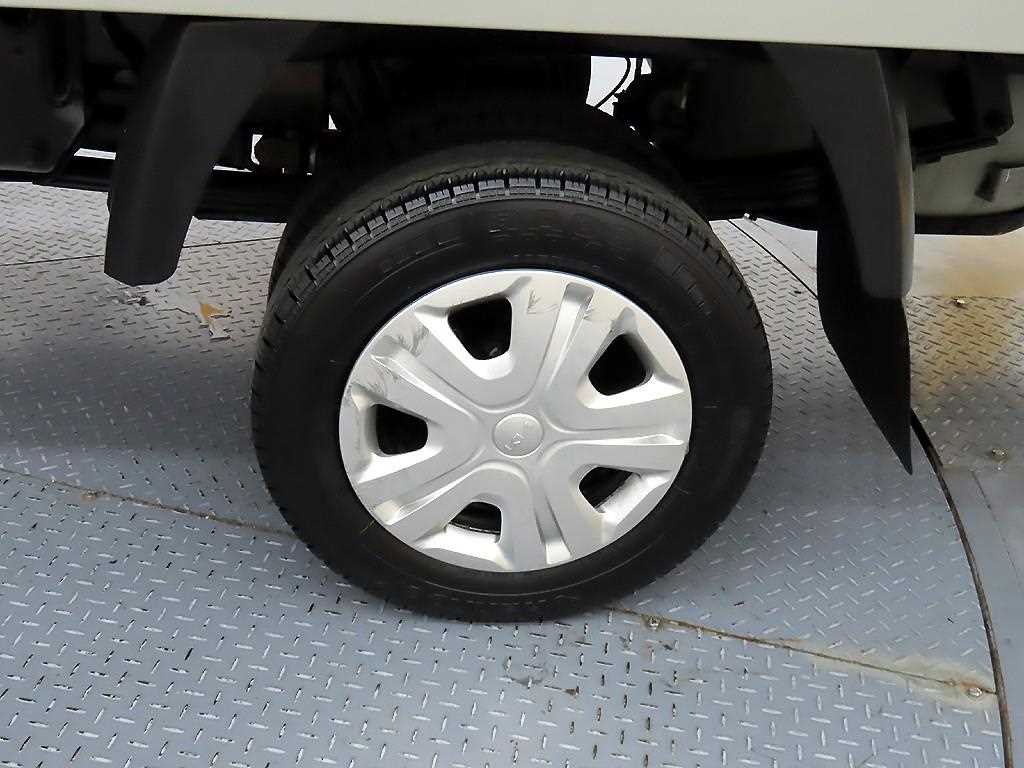 Small Truck Normal Box(Low Deck) 2024 Blanco - Importación desde Corea - HF Imports Iquique - Foto 20