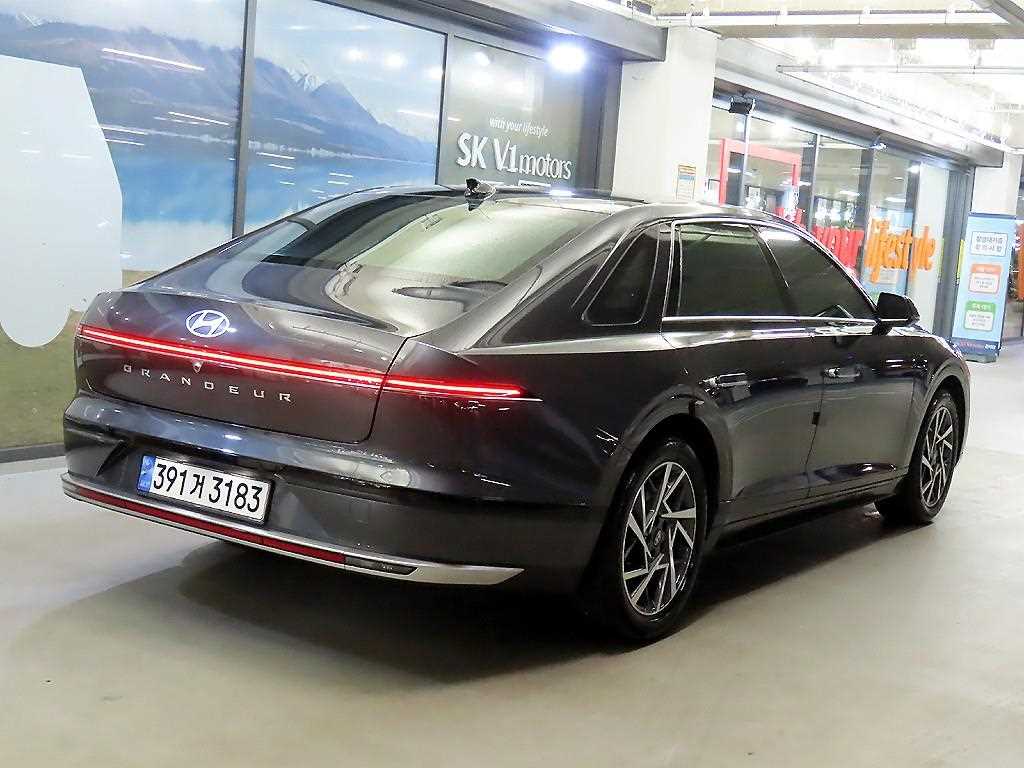 HYUNDAI Grandeur - Vista 4
