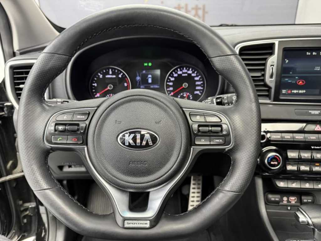 KIA Sportage - Vista 9