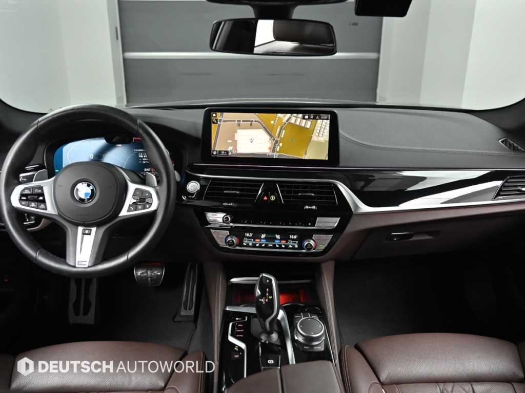 BMW 5 Series - Vista 7