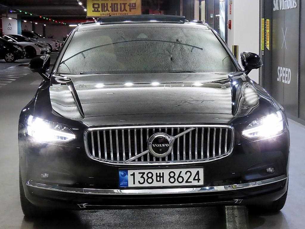 Volvo S90 - Vista 2