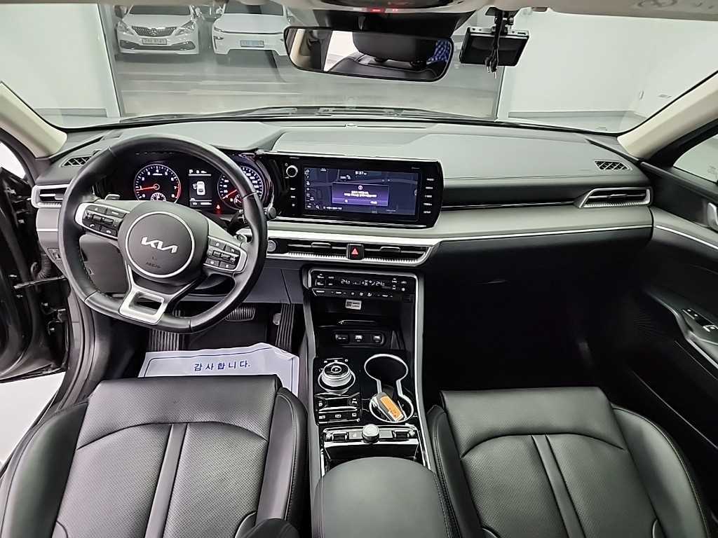 KIA K5 - Vista 7