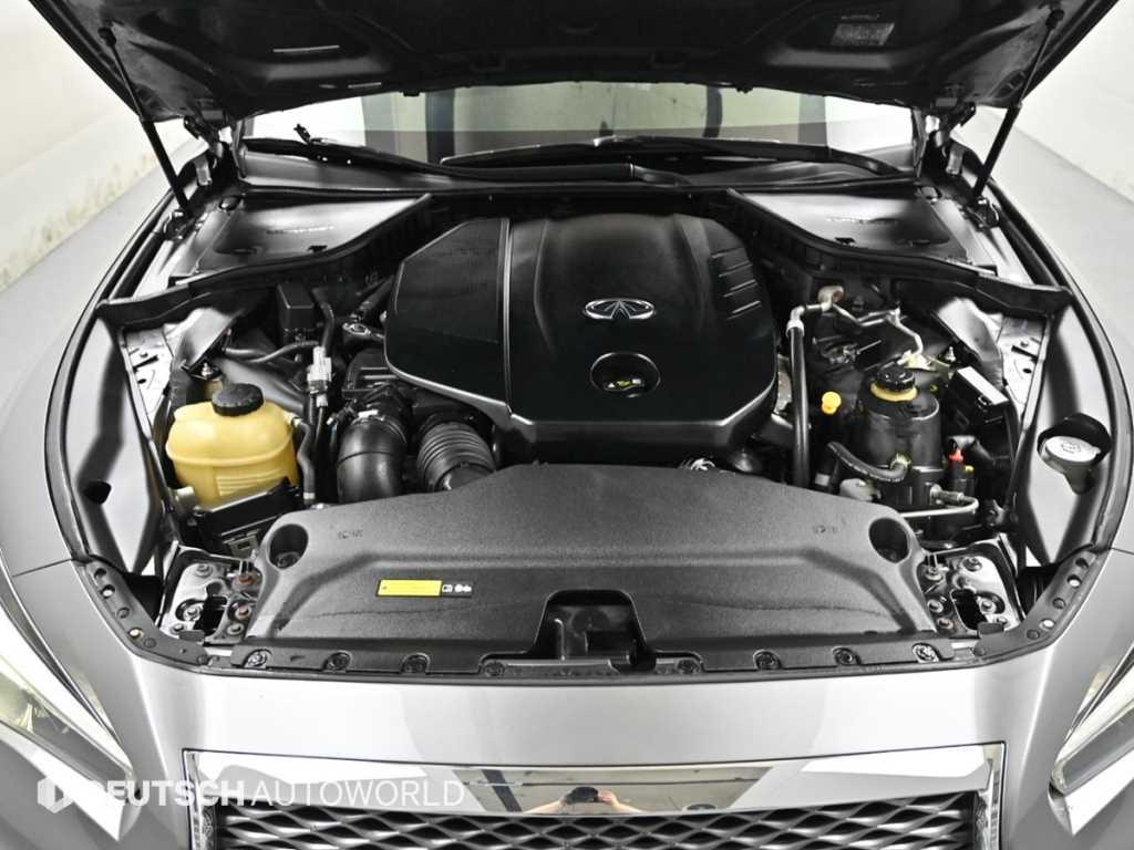 Infiniti Q - Vista 6
