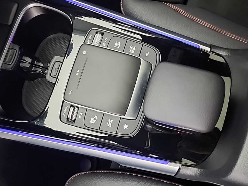 Mercedes Benz GLB Class 2023 Blanco - Importación desde Corea - HF Imports Iquique - Foto 18