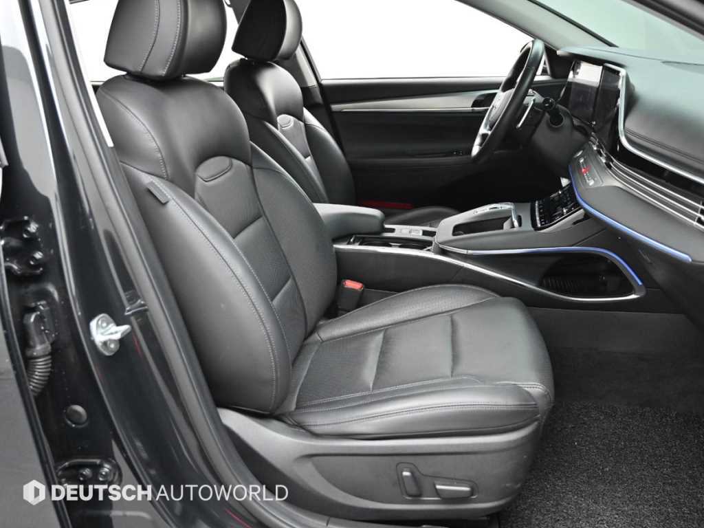 HYUNDAI Grandeur - Vista 10