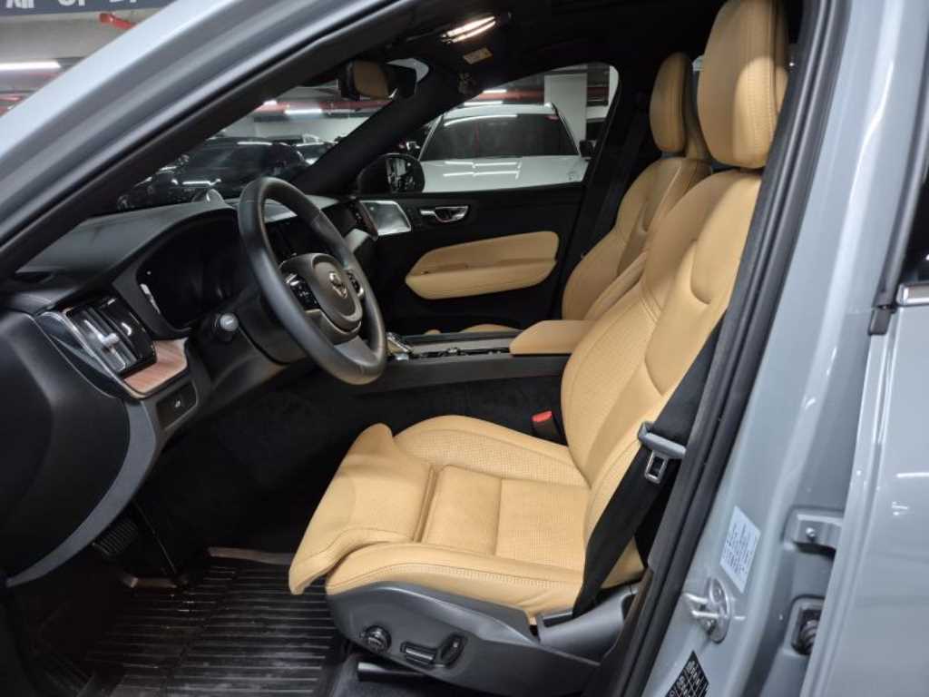 Volvo XC60 - Vista 9