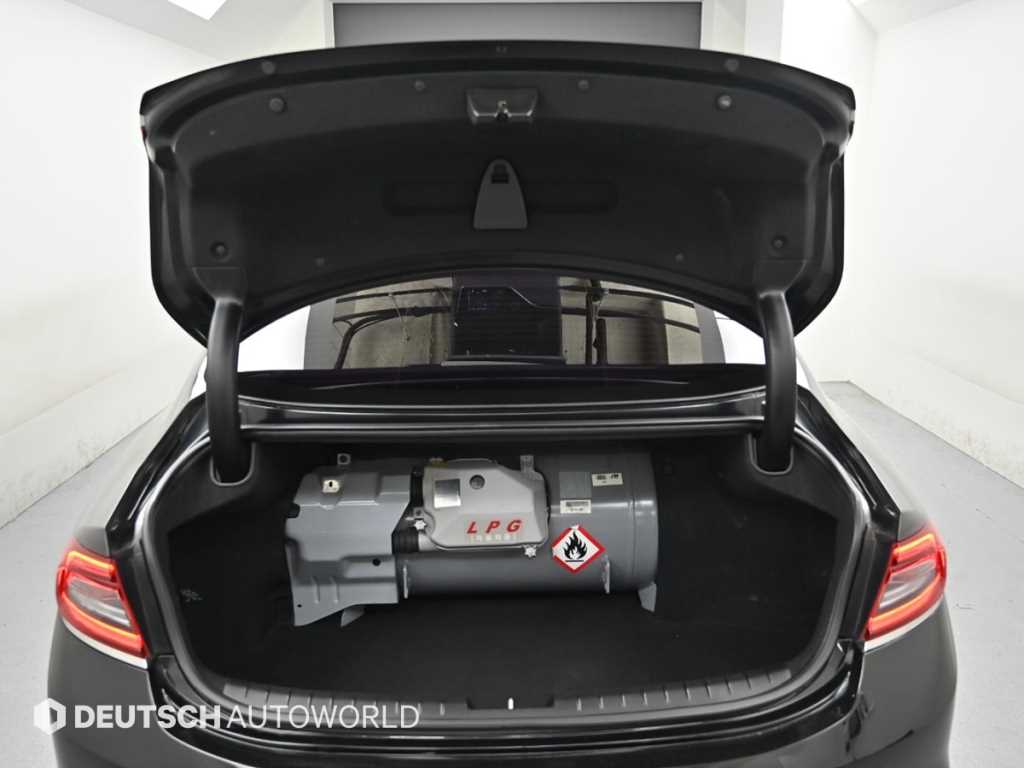 HYUNDAI Grandeur 2019 Negro - Importación desde Corea - HF Imports Iquique - Foto 19