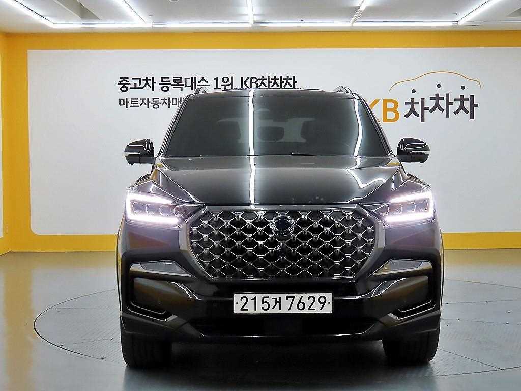 Ssangyong Rexton 2024 Negro - Importación desde Corea - HF Imports Iquique - Foto 1
