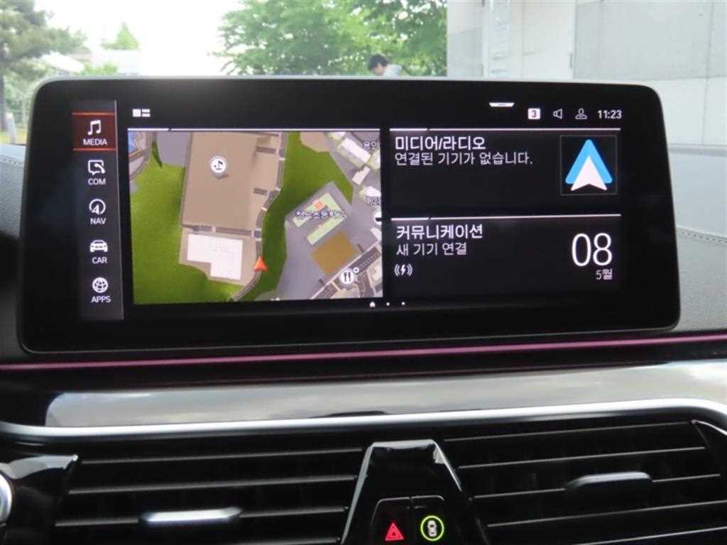 BMW 5 Series - Vista 8