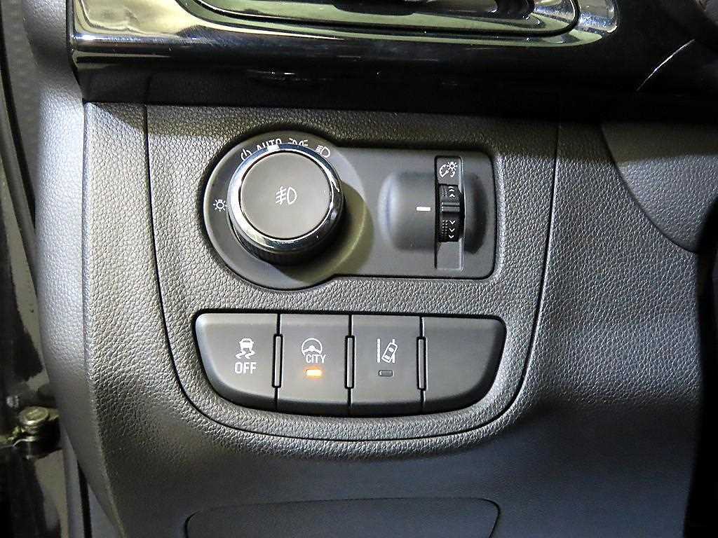 Chevrolet Spark 2016 Negro - Importación desde Corea - HF Imports Iquique - Foto 13