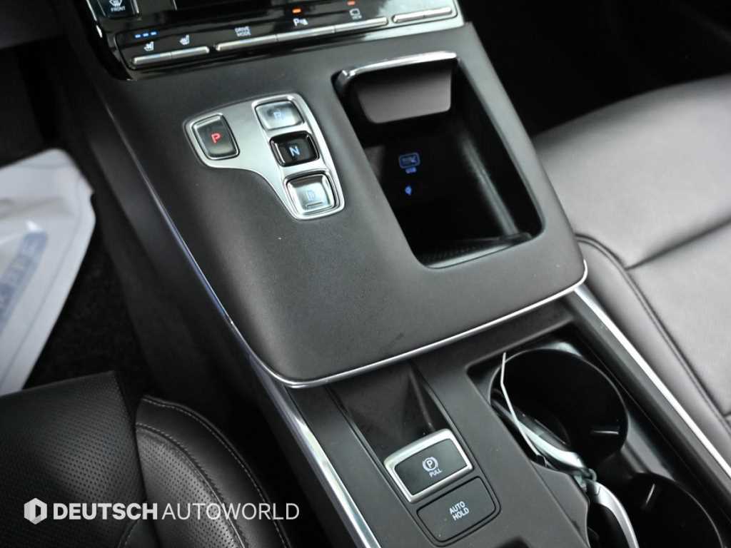 HYUNDAI Grandeur - Vista 9