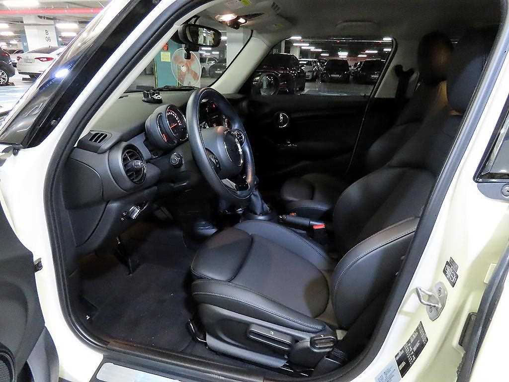 Mini Cooper - Vista 6