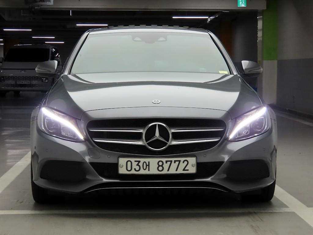 Mercedes Benz C Class 2018 Gris - Importación desde Corea - HF Imports Iquique - Foto 1