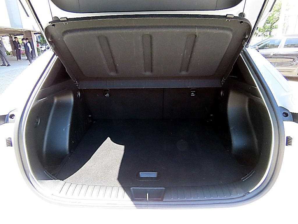HYUNDAI Kona 2023 Blanco - Importación desde Corea - HF Imports Iquique - Foto 16