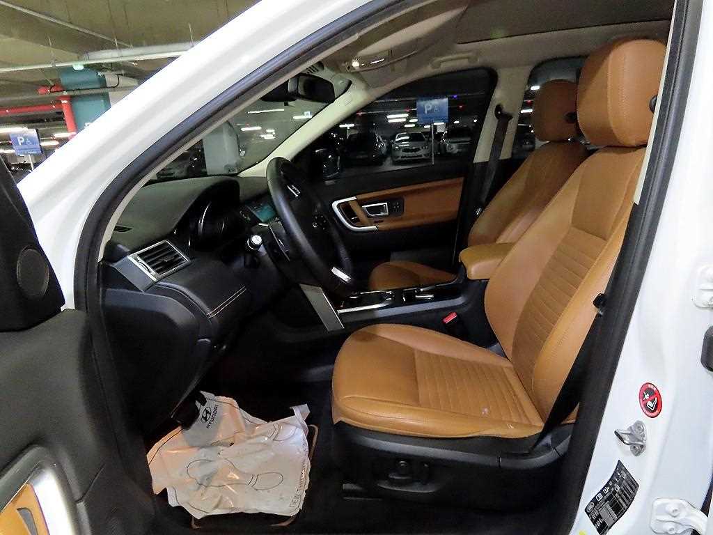 Land Rover Discovery Sports - Vista 6