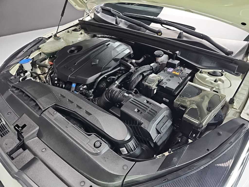 KIA K5 - Vista 5