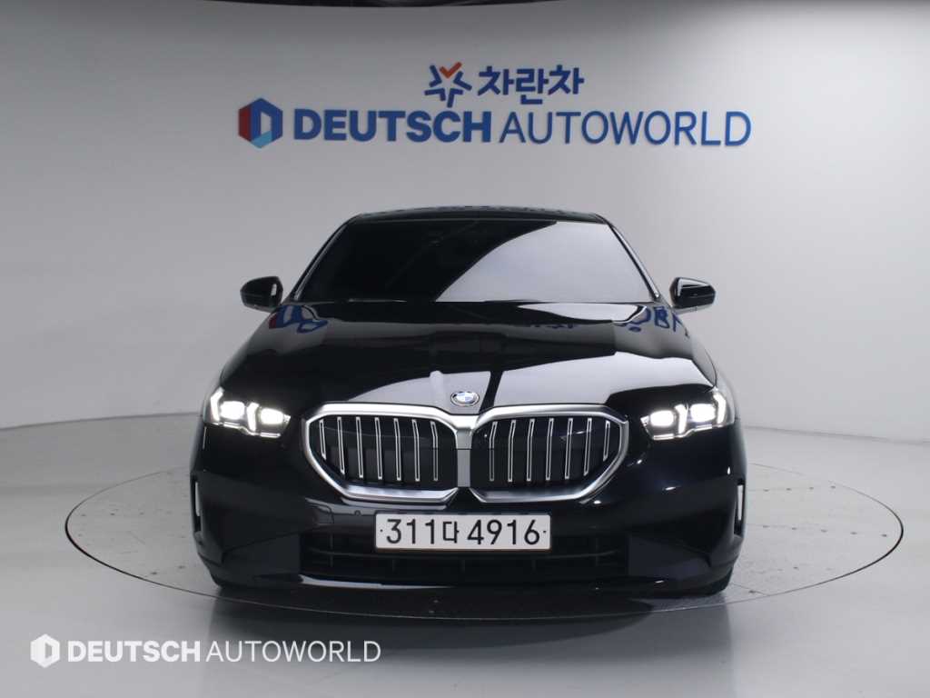 BMW 5 Series - Vista 3