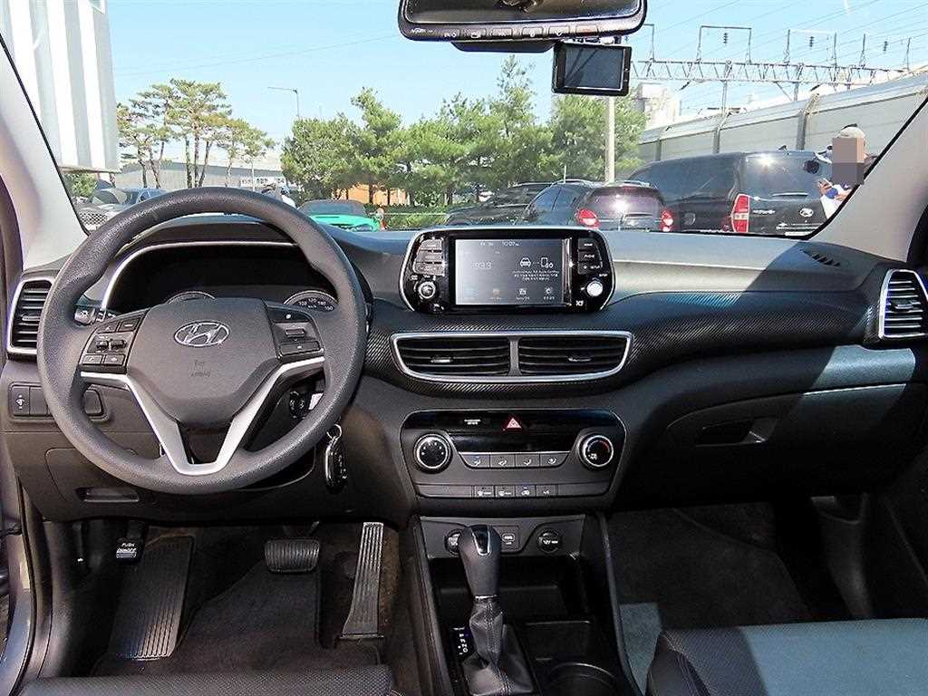 HYUNDAI Tucson - Vista 7