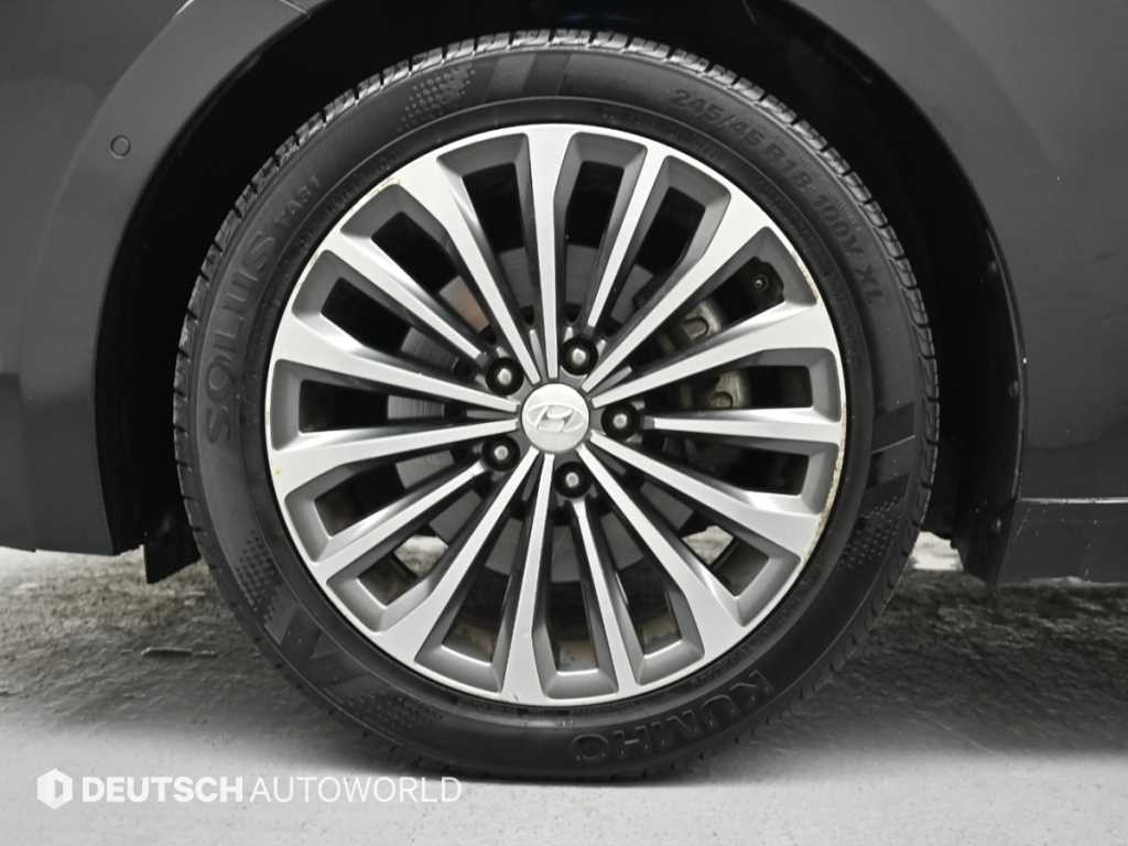 HYUNDAI Grandeur - Vista 6