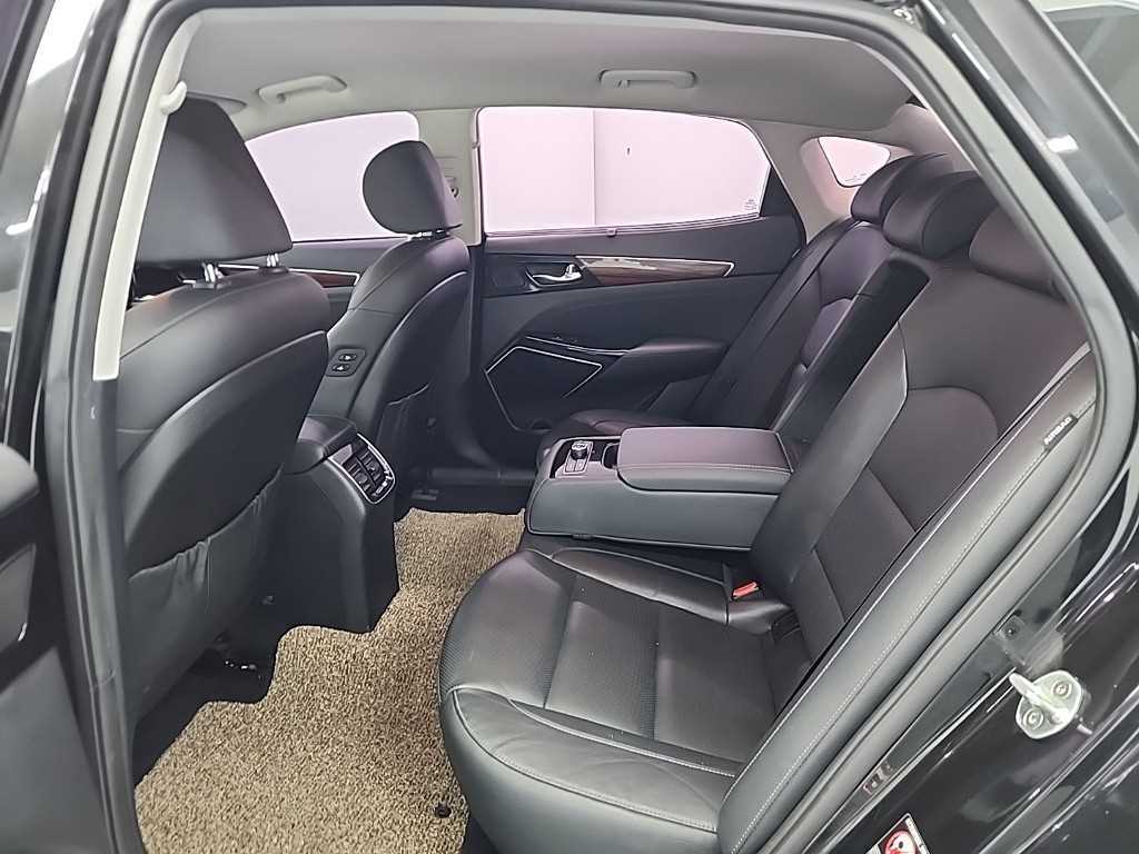 KIA K7 - Vista 12
