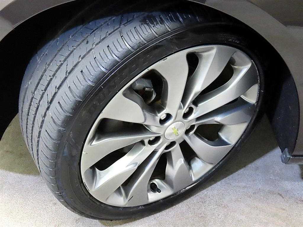 Chevrolet Malibu 2017 Café - Importación desde Corea - HF Imports Iquique - Foto 20