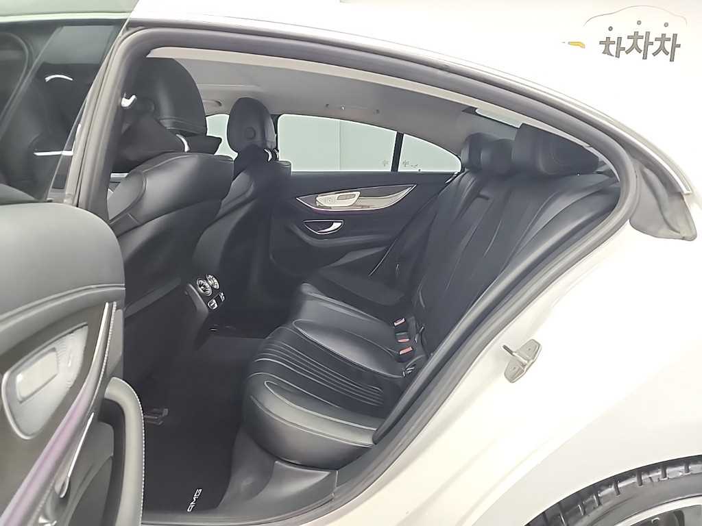 Mercedes Benz CLS Class - Vista 12