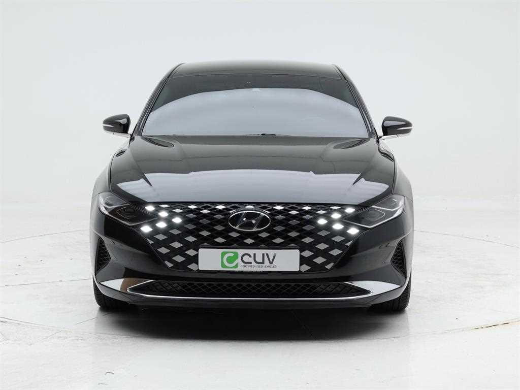 HYUNDAI Grandeur - Vista 2
