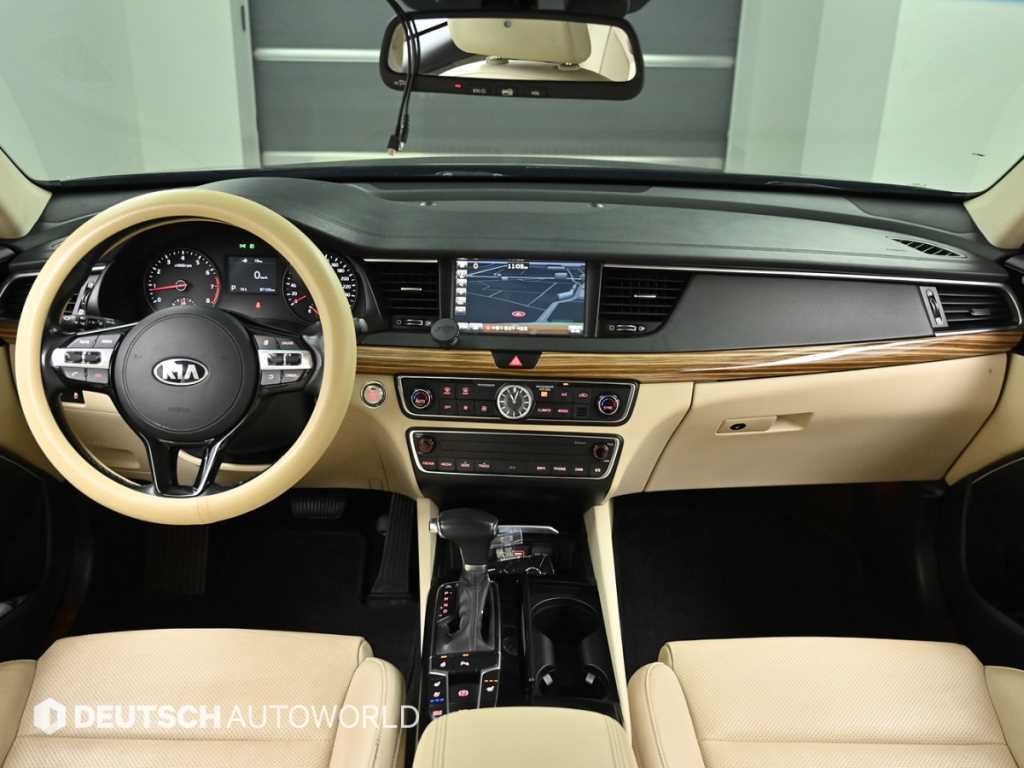 KIA K7 - Vista 7