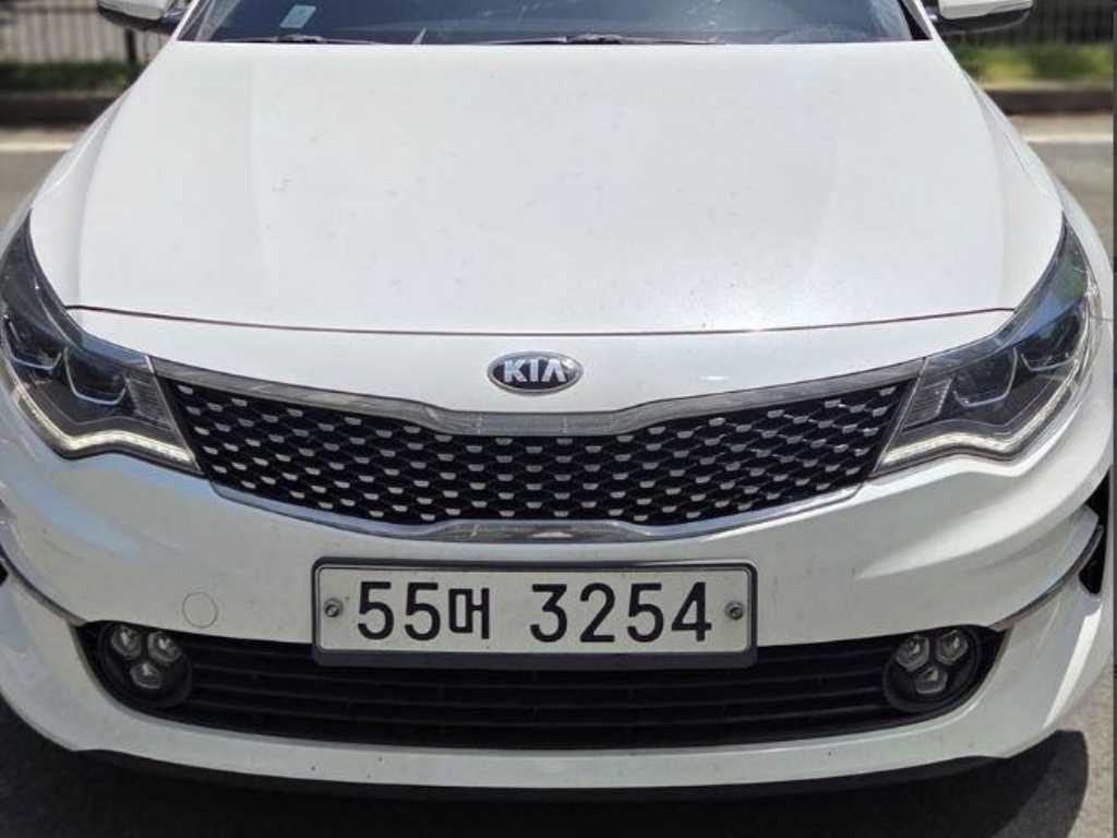 KIA K5 2018 Blanco - Importación desde Corea - HF Imports Iquique - Foto 1