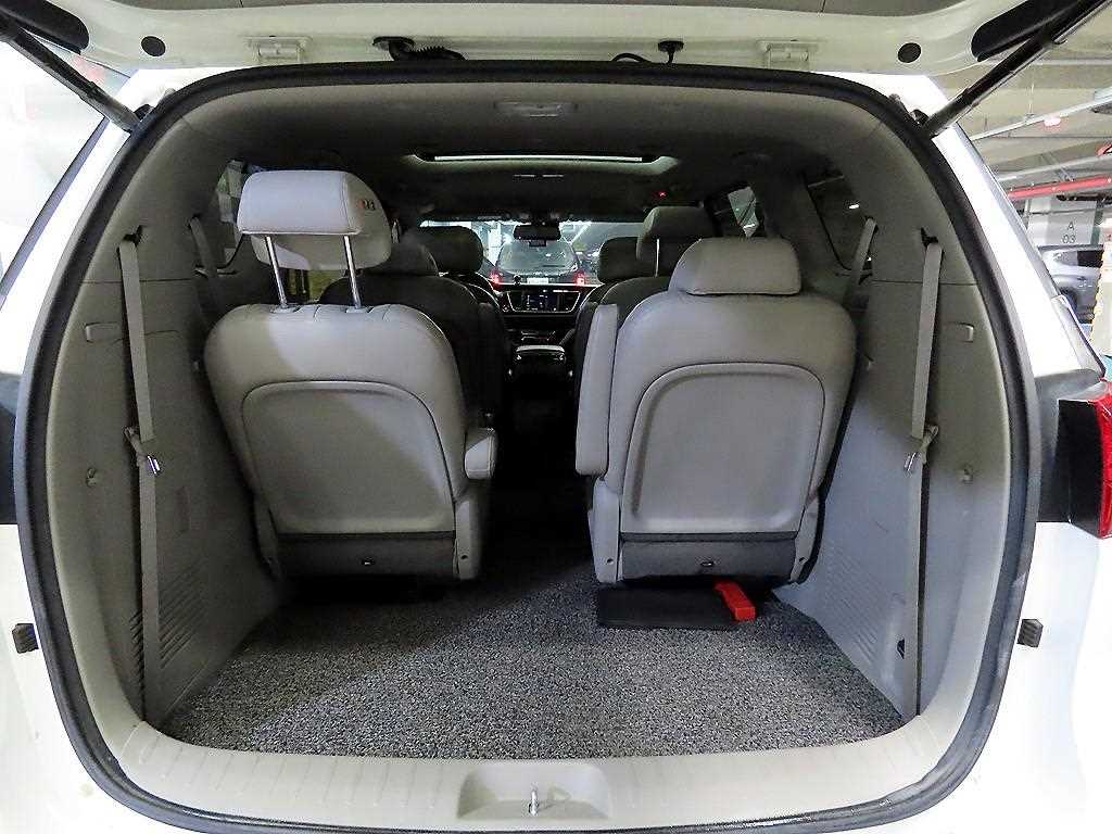 KIA Carnival 2018 Blanco - Importación desde Corea - HF Imports Iquique - Foto 16