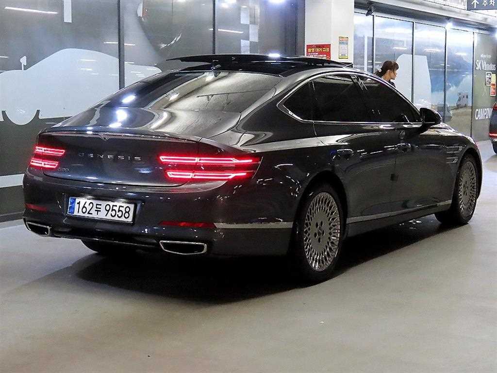 Genesis G80 - Vista 4