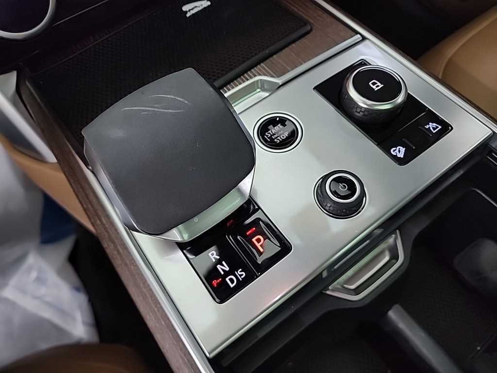 Land Rover Range Rover - Vista 8