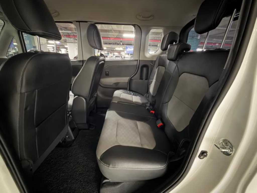 KIA Ray - Vista 7