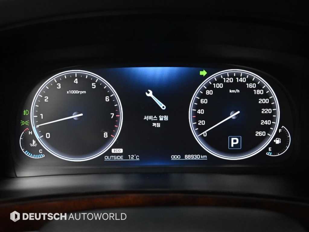 HYUNDAI Equus - Vista 8