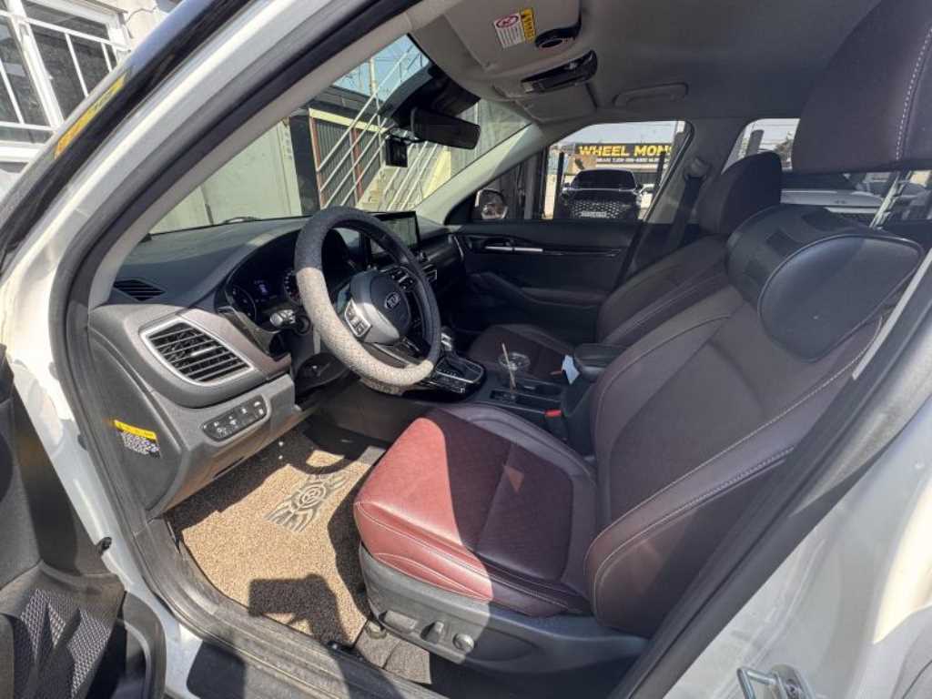 KIA Seltos - Vista 6