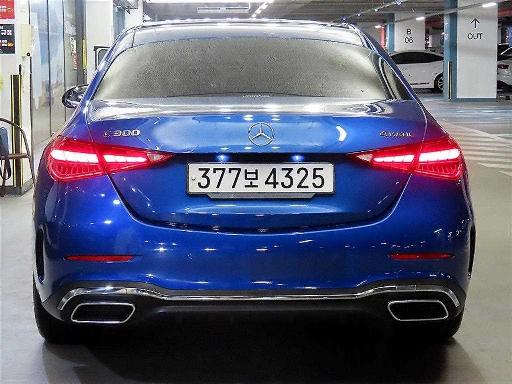 Mercedes Benz C Class - Vista 5
