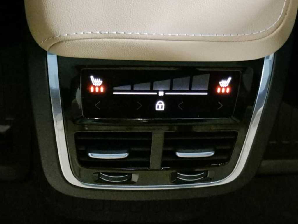 Volvo XC60 2024 Gris - Importación desde Corea - HF Imports Iquique - Foto 15